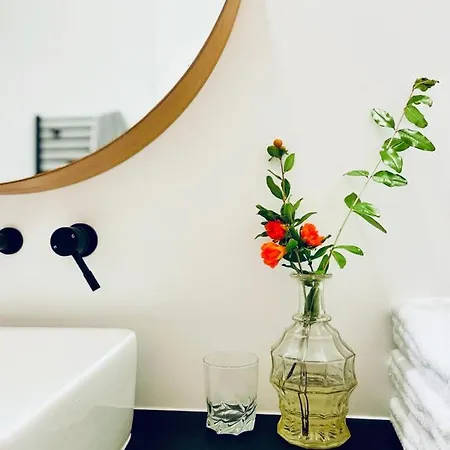 Chambres D'Hotes De Monsieur Leger Guest house *
